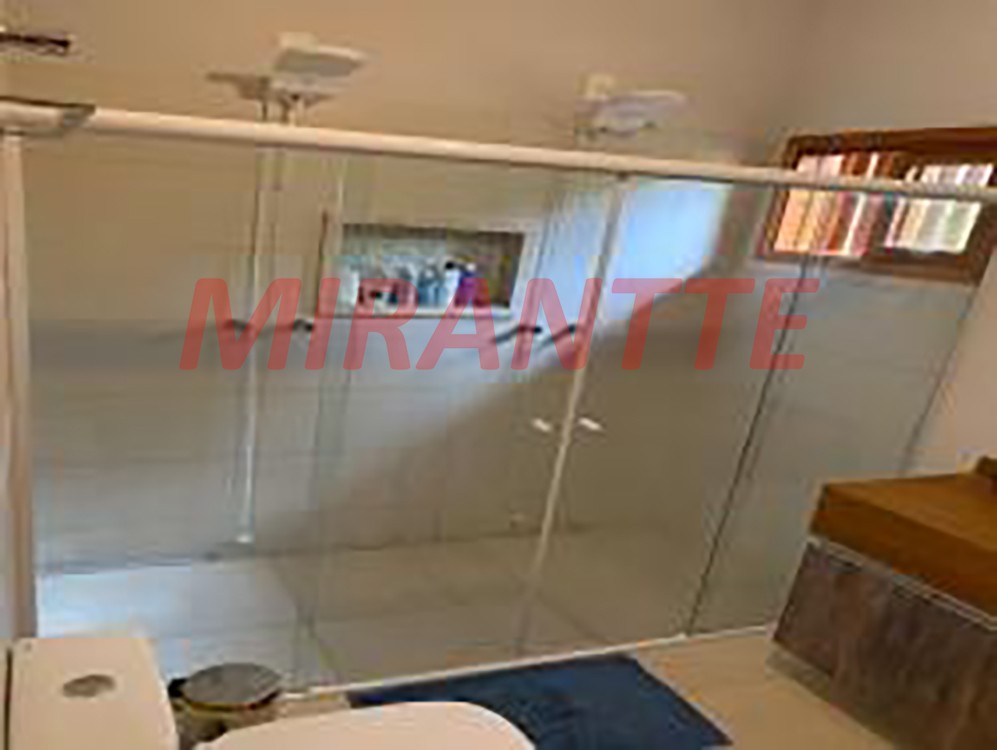Sobrado de 240m² com 3 quartos em Portão