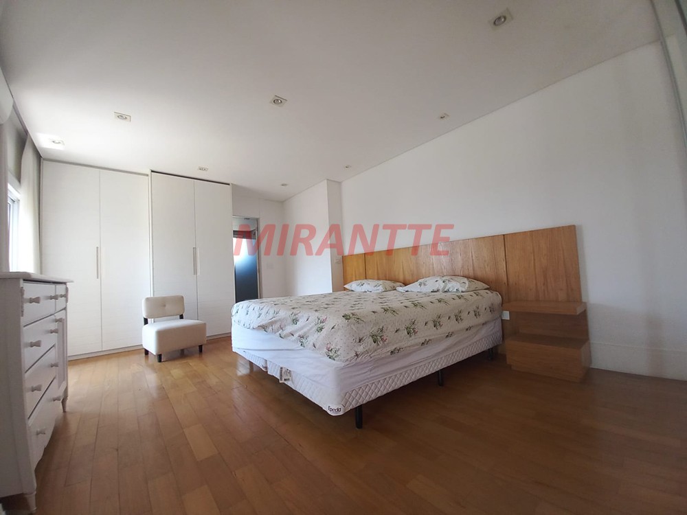 Apartamento de 169m² com 3 quartos em Santana