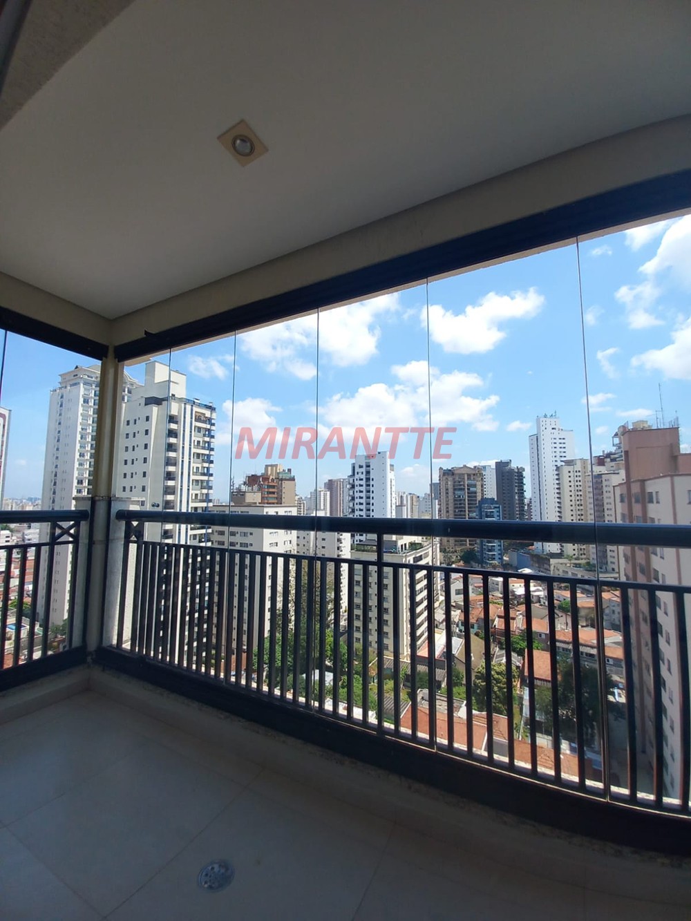 Apartamento de 169m² com 3 quartos em Santana