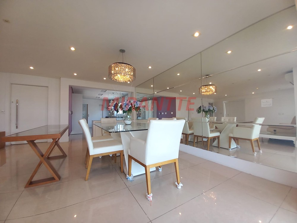 Apartamento de 169m² com 3 quartos em Santana