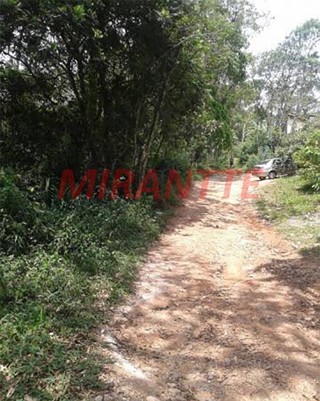 Terreno de 2237m² em Serra Da Cantareira