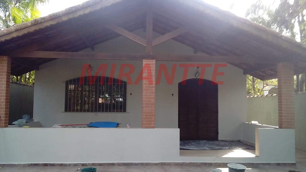 Casa terrea de 150m² com 3 quartos em Bertioga
