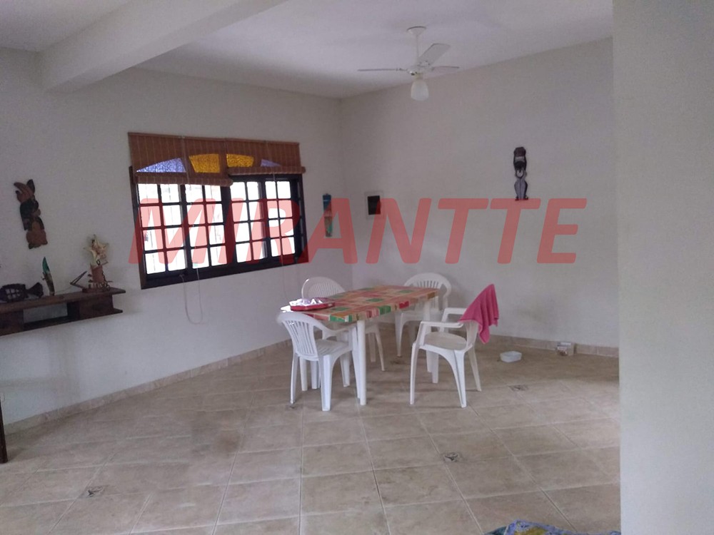 Casa terrea de 150m² com 3 quartos em Bertioga
