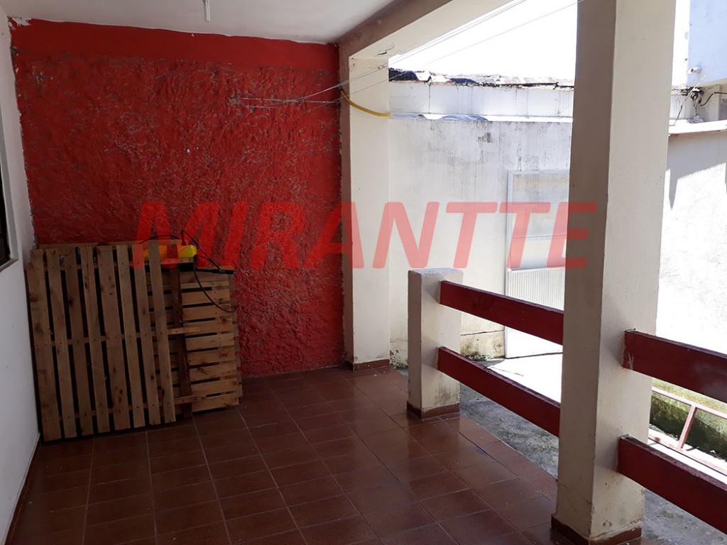 Sobrado de 208m² com 4 quartos em Centro