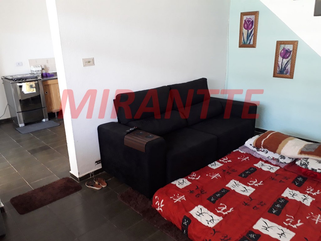 Sobrado de 208m² com 4 quartos em Centro