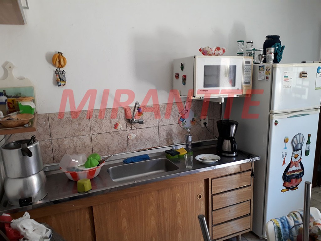 Sobrado de 208m² com 4 quartos em Centro