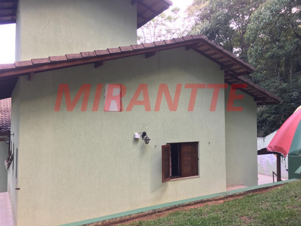 Casa terrea de 294m² com 3 quartos em Serra da Cantareira