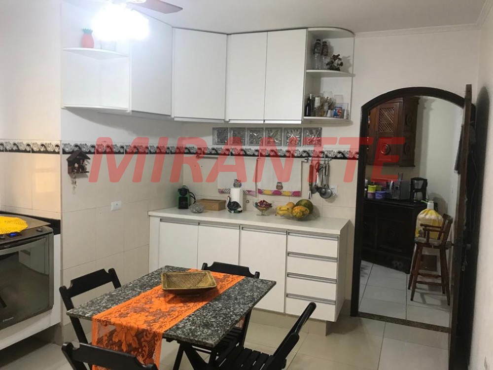 Sobrado de 194m² com 3 quartos em Casa Verde