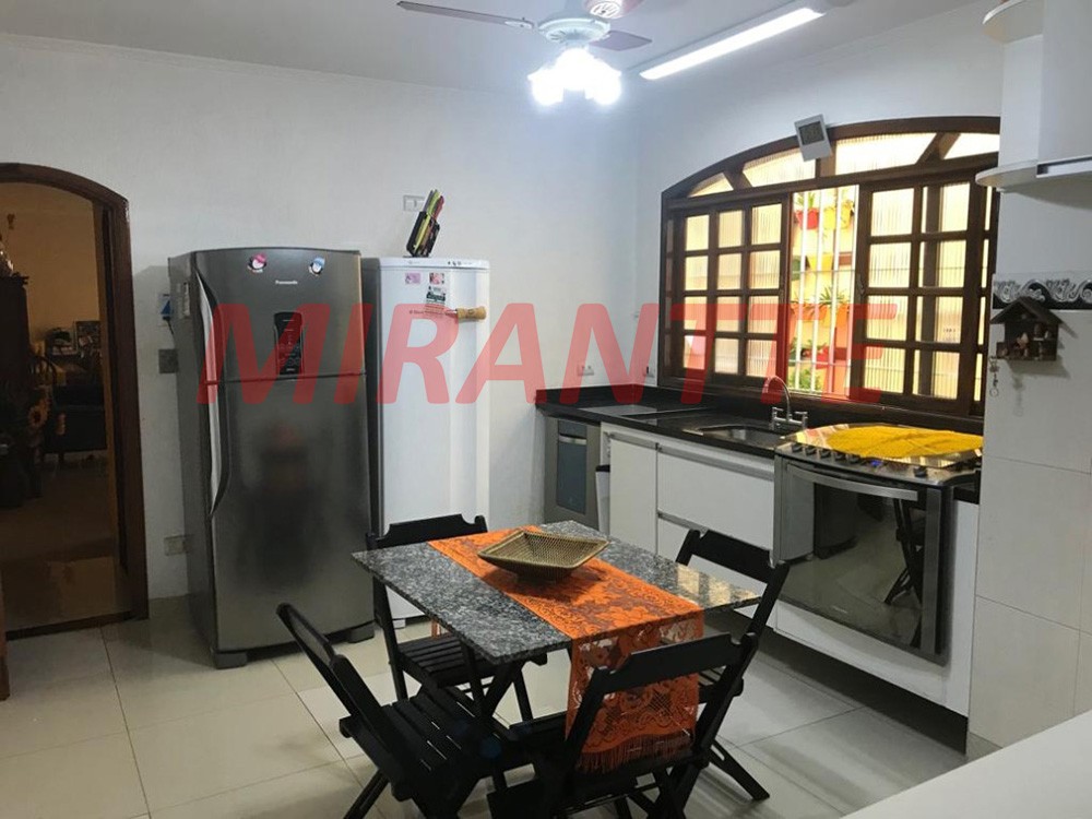 Sobrado de 194m² com 3 quartos em Casa Verde