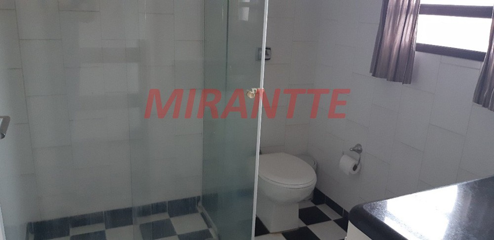 Sobrado de 390m² com 3 quartos em Casa Verde