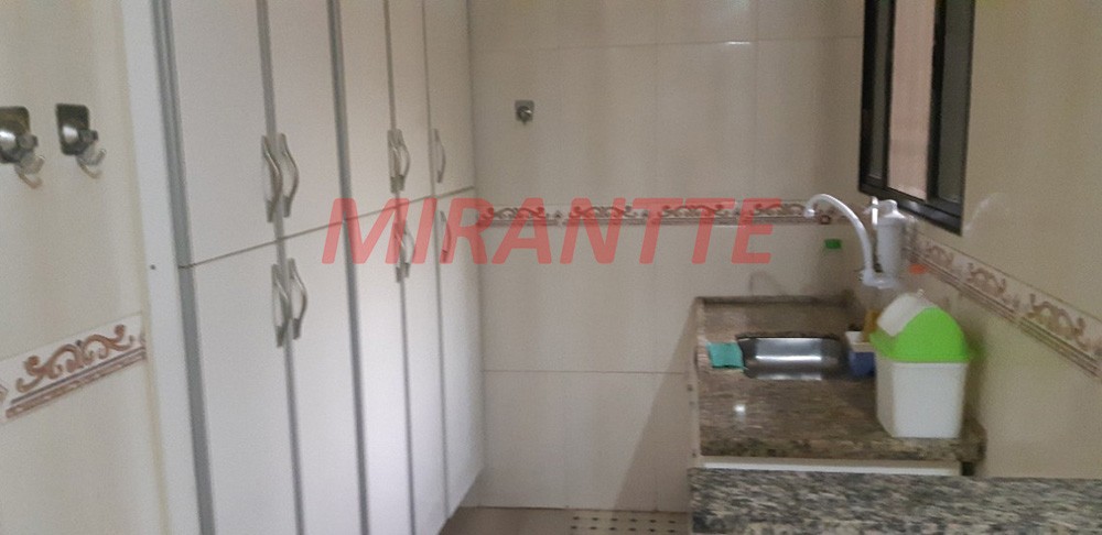 Sobrado de 390m² com 3 quartos em Casa Verde