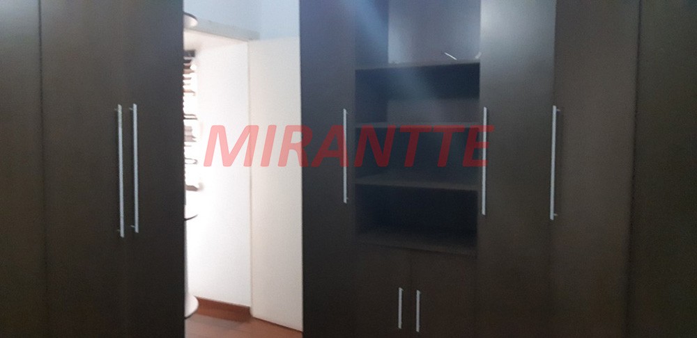 Sobrado de 390m² com 3 quartos em Casa Verde