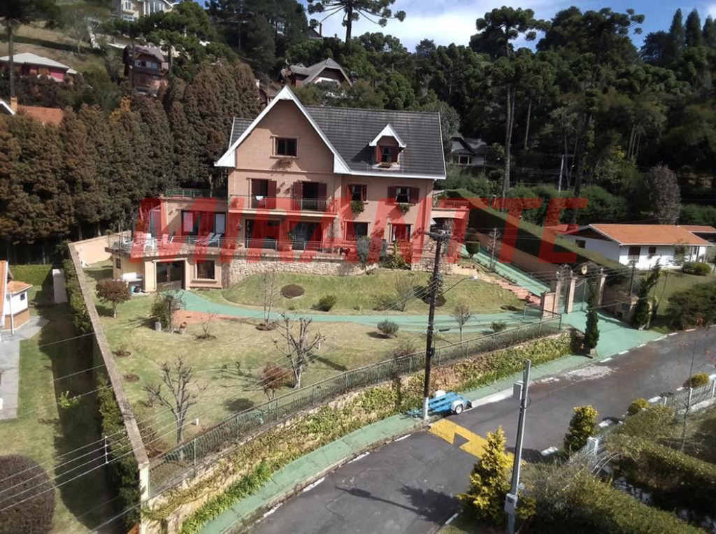Sobrado de 560m² com 5 quartos em CAPIVARI