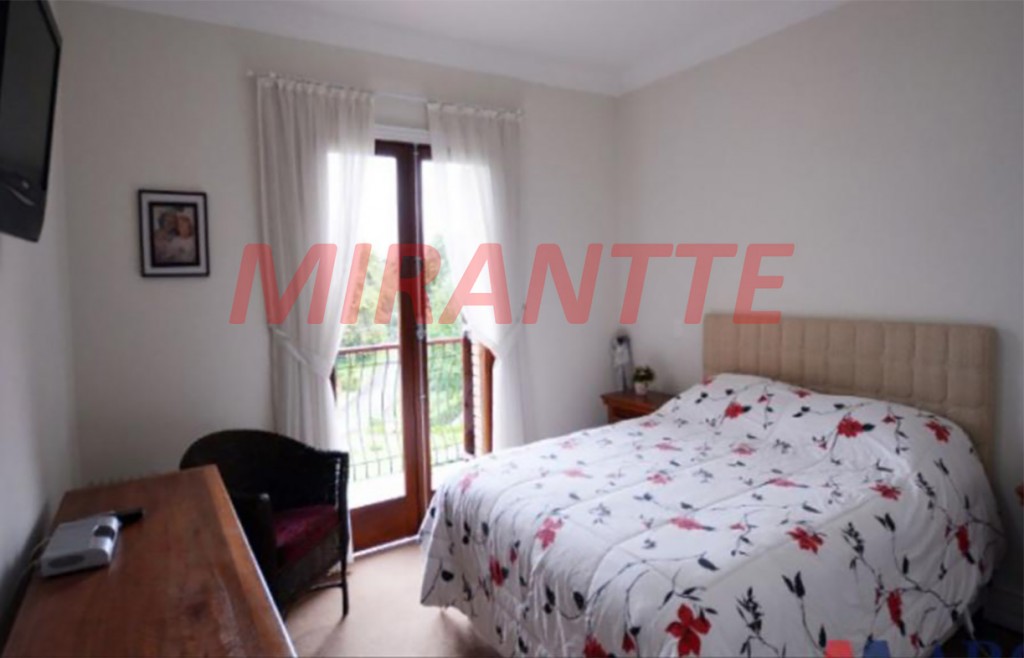 Sobrado de 560m² com 5 quartos em CAPIVARI
