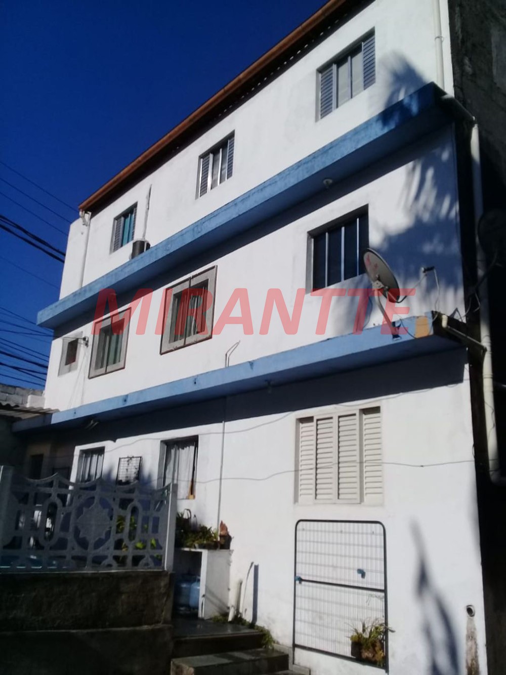 Sobrado de 500m² com 9 quartos em Jardim Peri