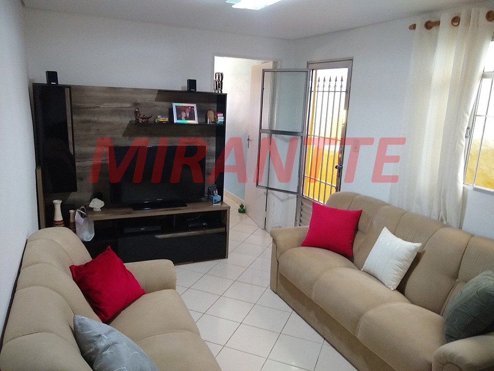 Casa terrea de 140m² com 2 quartos em Vila Rosália