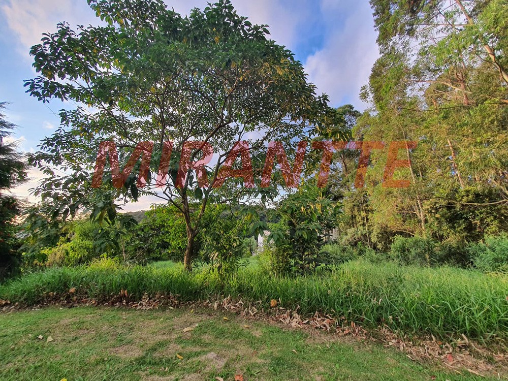 Terreno de 1360m² em Serra Da Cantareira