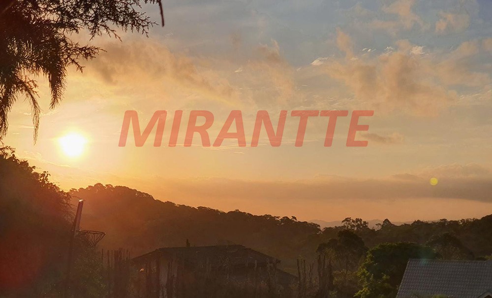 Terreno de 1360m² em Serra Da Cantareira