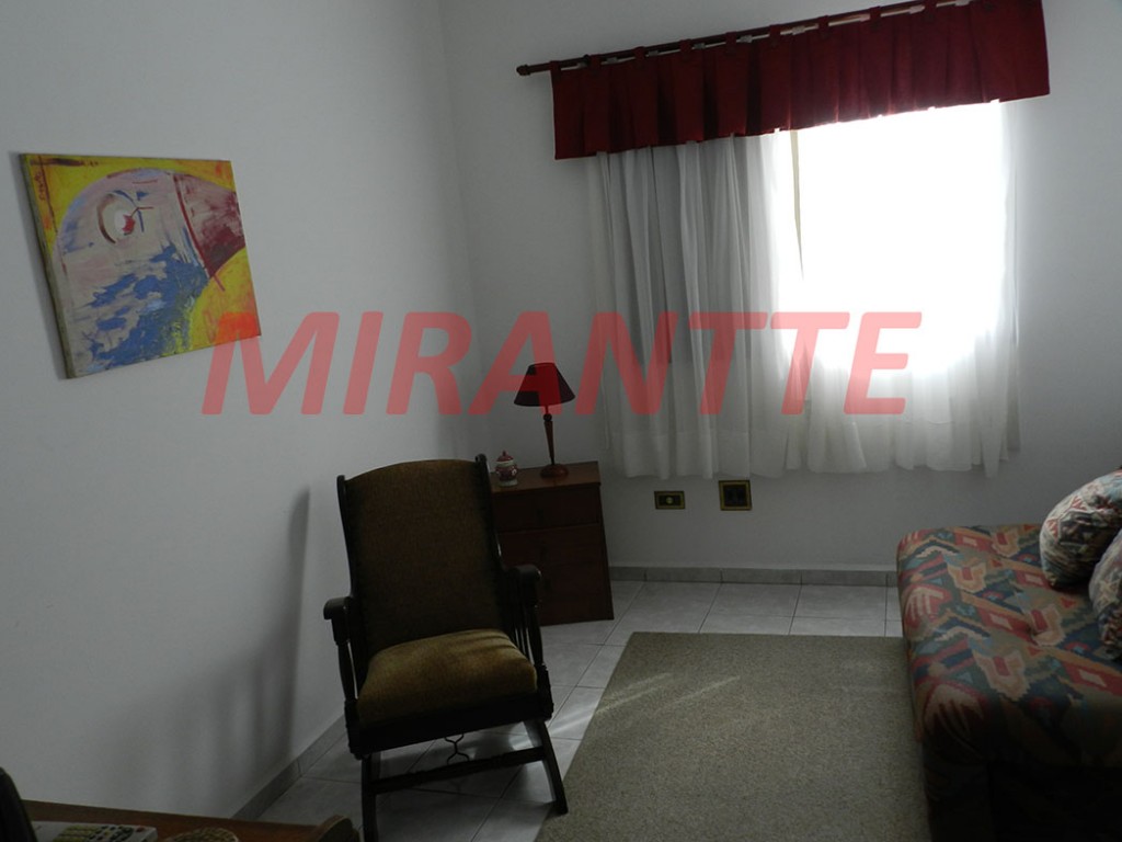 Apartamento de 120m² com 3 quartos em CENTRO
