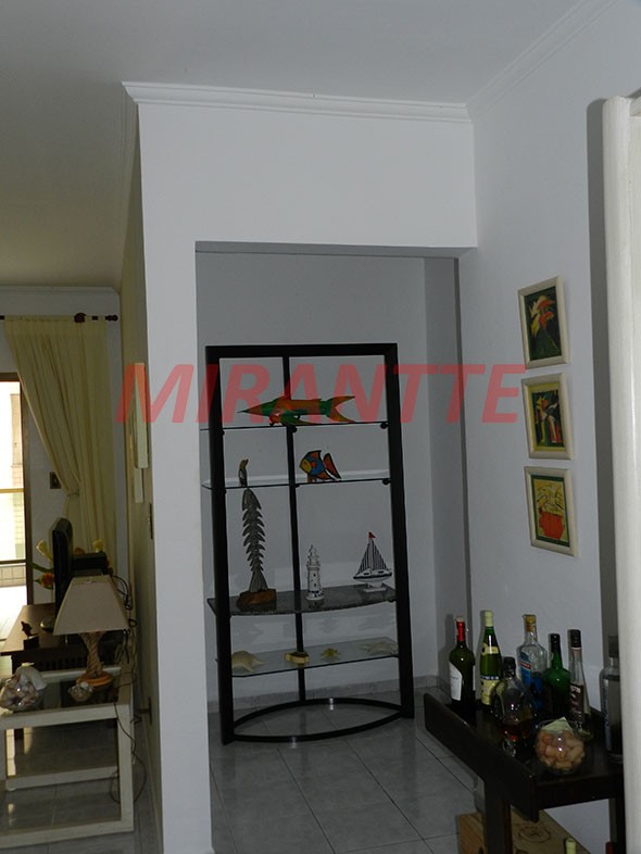 Apartamento de 120m² com 3 quartos em CENTRO