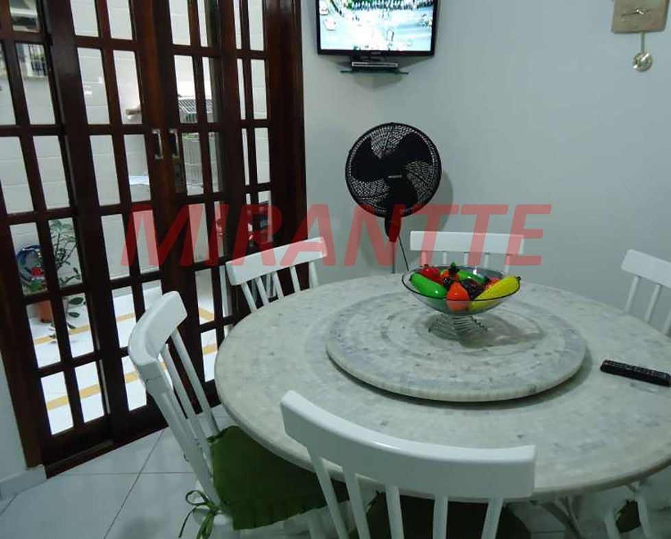 Sobrado de 178m² com 3 quartos em Penha