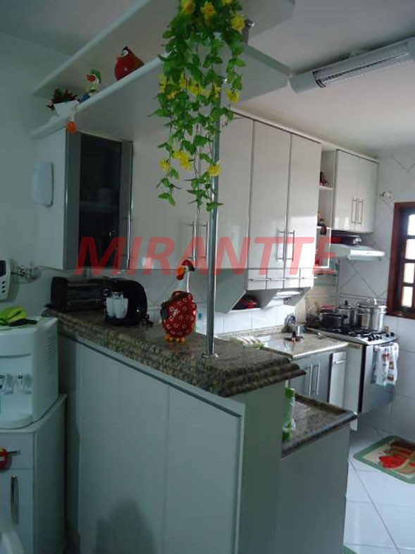 Sobrado de 178m² com 3 quartos em Penha