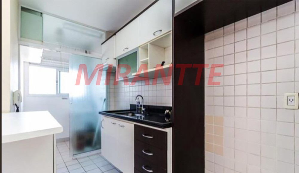 Apartamento de 65m² com 2 quartos em Santa Cecilia