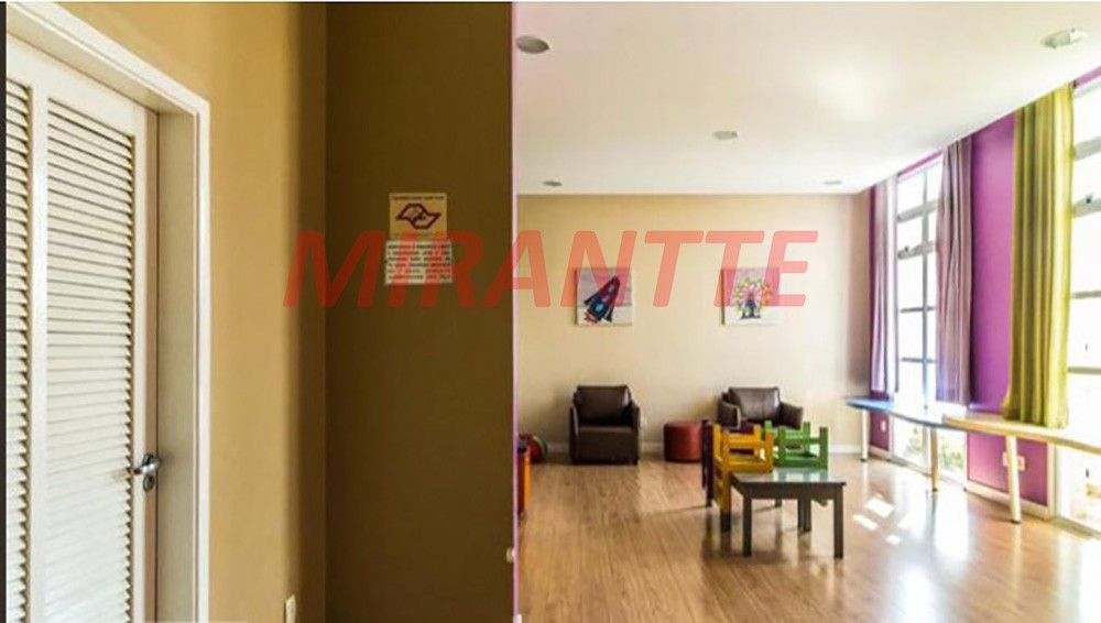 Apartamento de 65m² com 2 quartos em Santa Cecilia