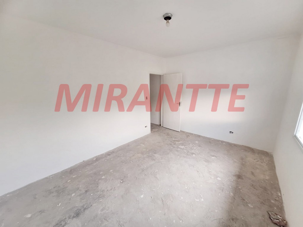 Sobrado de 115m² com 3 quartos em Vila Mazzei