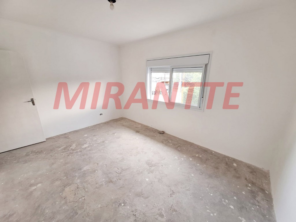 Sobrado de 115m² com 3 quartos em Vila Mazzei