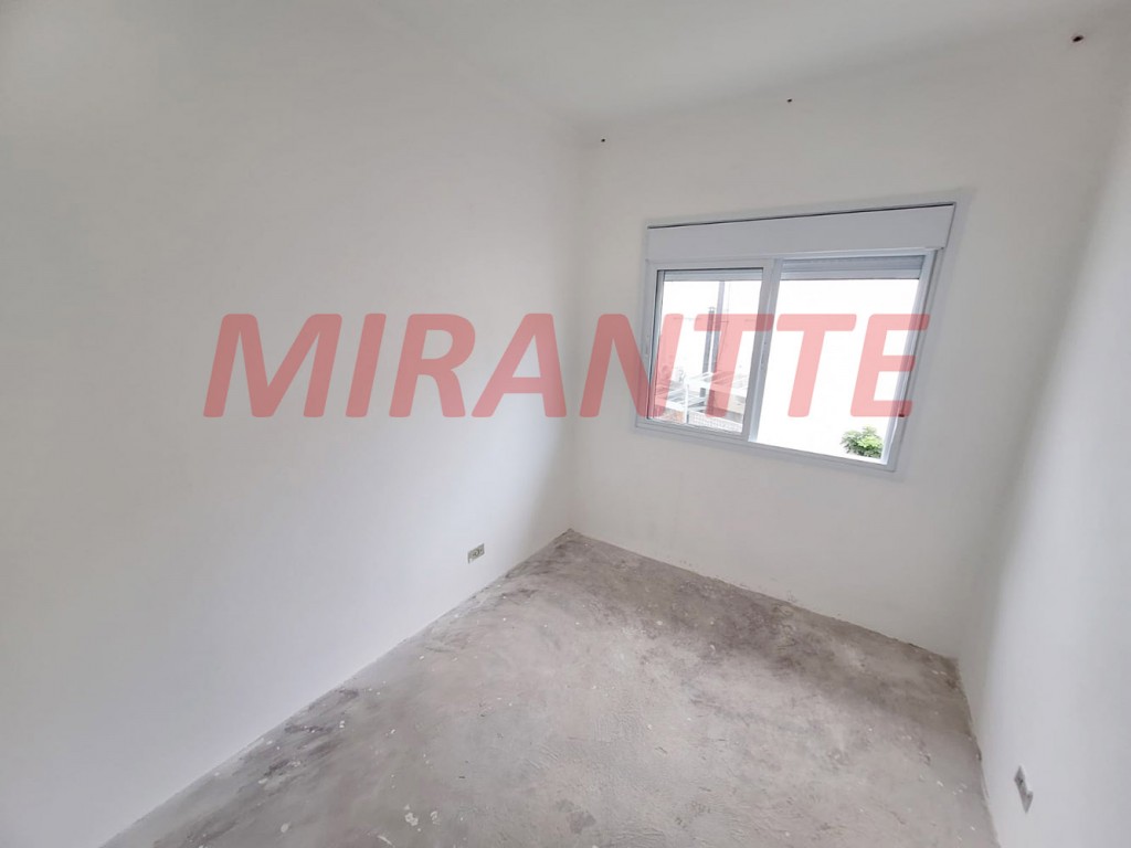 Sobrado de 115m² com 3 quartos em Vila Mazzei