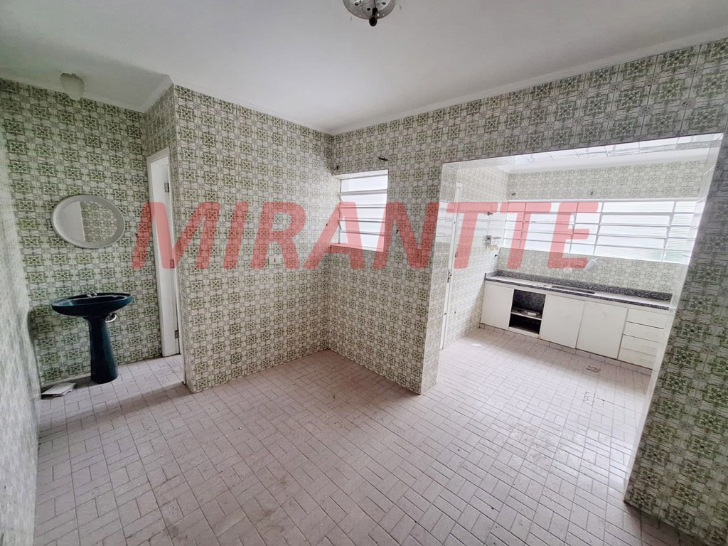 Sobrado de 115m² com 3 quartos em Vila Mazzei