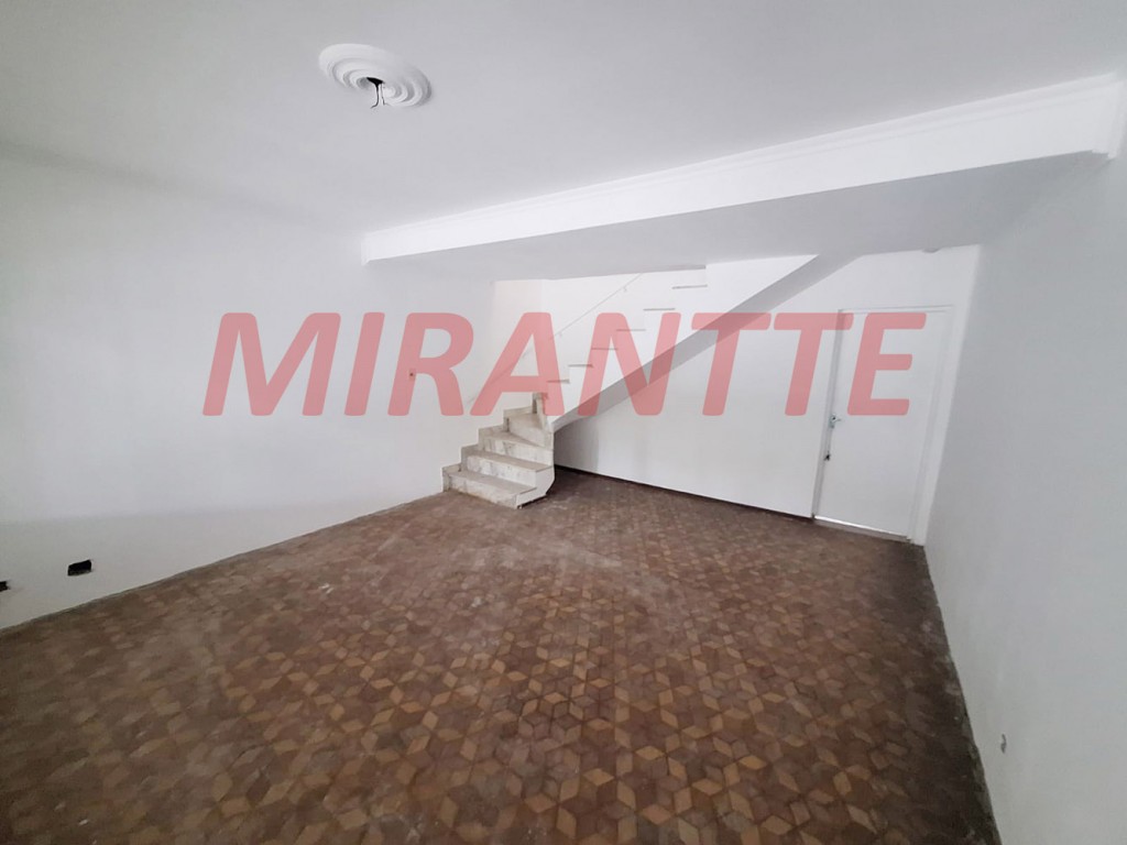 Sobrado de 115m² com 3 quartos em Vila Mazzei
