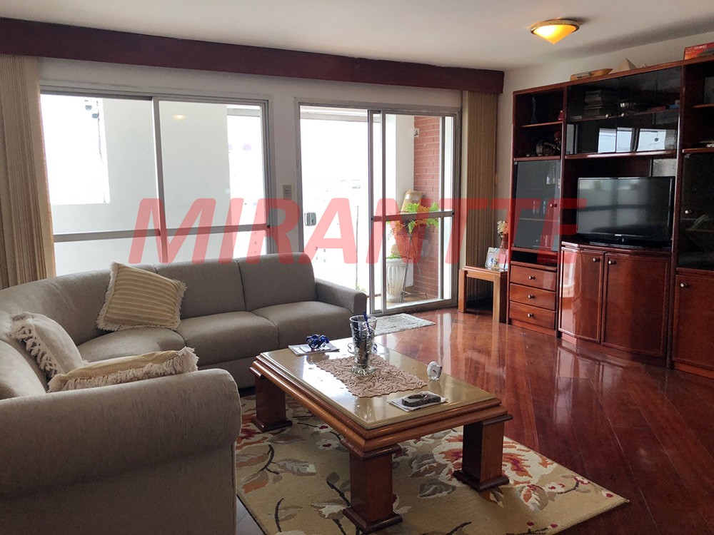 Cobertura de 187m² com 4 quartos em Santana