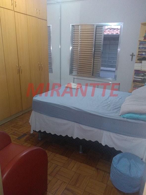 Sobrado de 172m² com 3 quartos em Vila Baruel