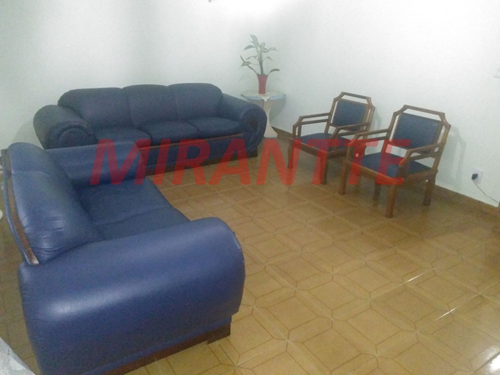 Sobrado de 172m² com 3 quartos em Vila Baruel
