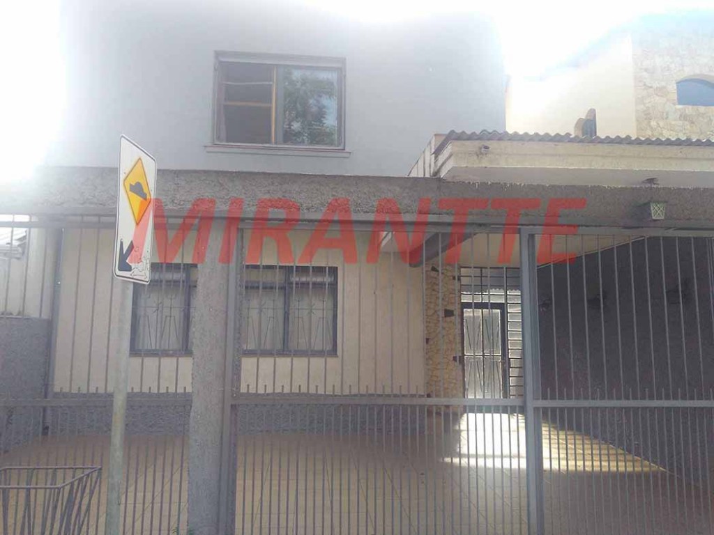 Sobrado de 172m² com 3 quartos em Vila Baruel