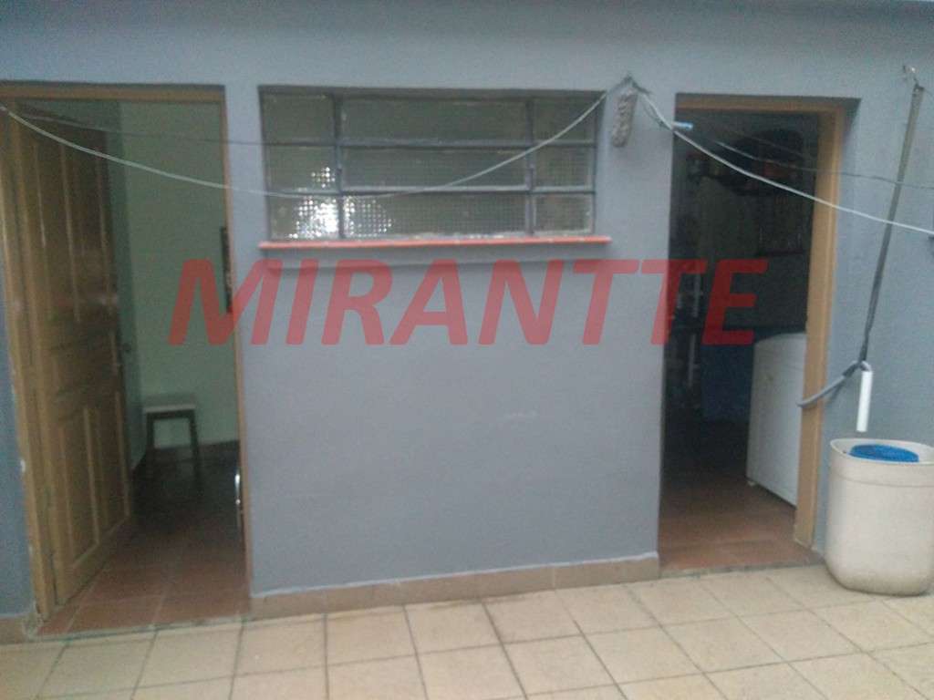 Sobrado de 172m² com 3 quartos em Vila Baruel
