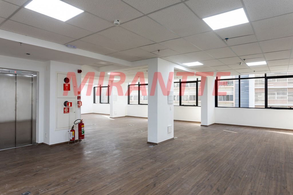 Comercial de 4431m² em Centro