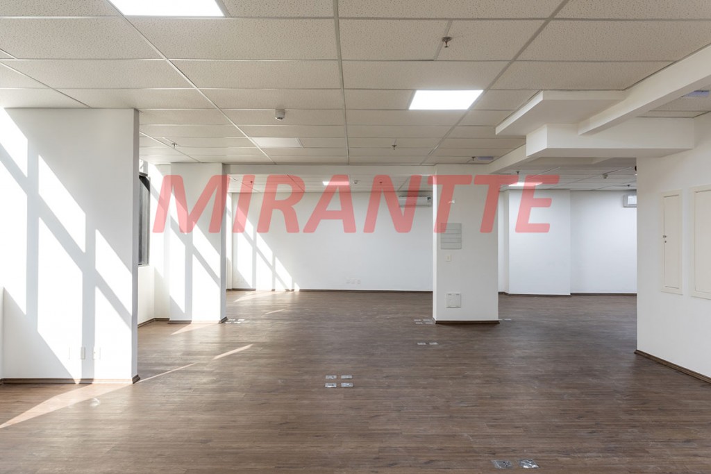 Comercial de 4431m² em Centro