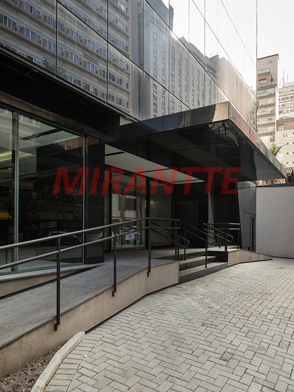 Comercial de 4431m² em Centro