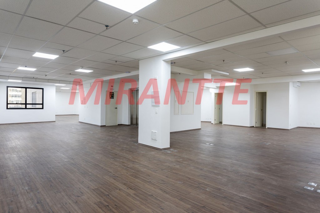Comercial de 4431m² em Centro
