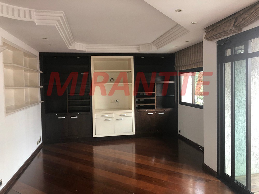 Apartamento de 147m² com 3 quartos em Santana