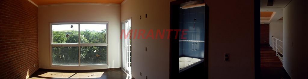 Sobrado de 250m² com 2 quartos em CENTRO