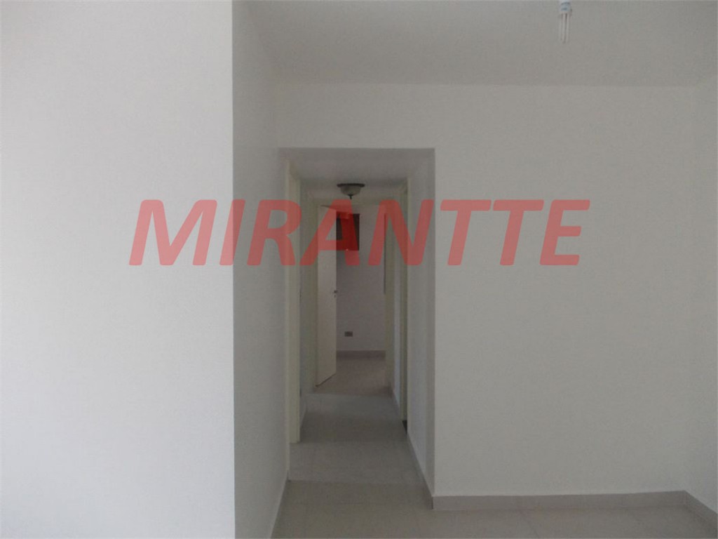 Apartamento de 73m² com 3 quartos em Água Fria