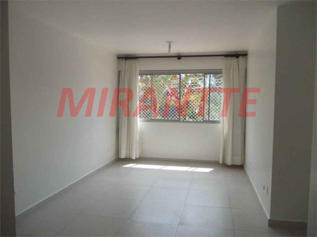 Apartamento de 73m² com 3 quartos em Água Fria