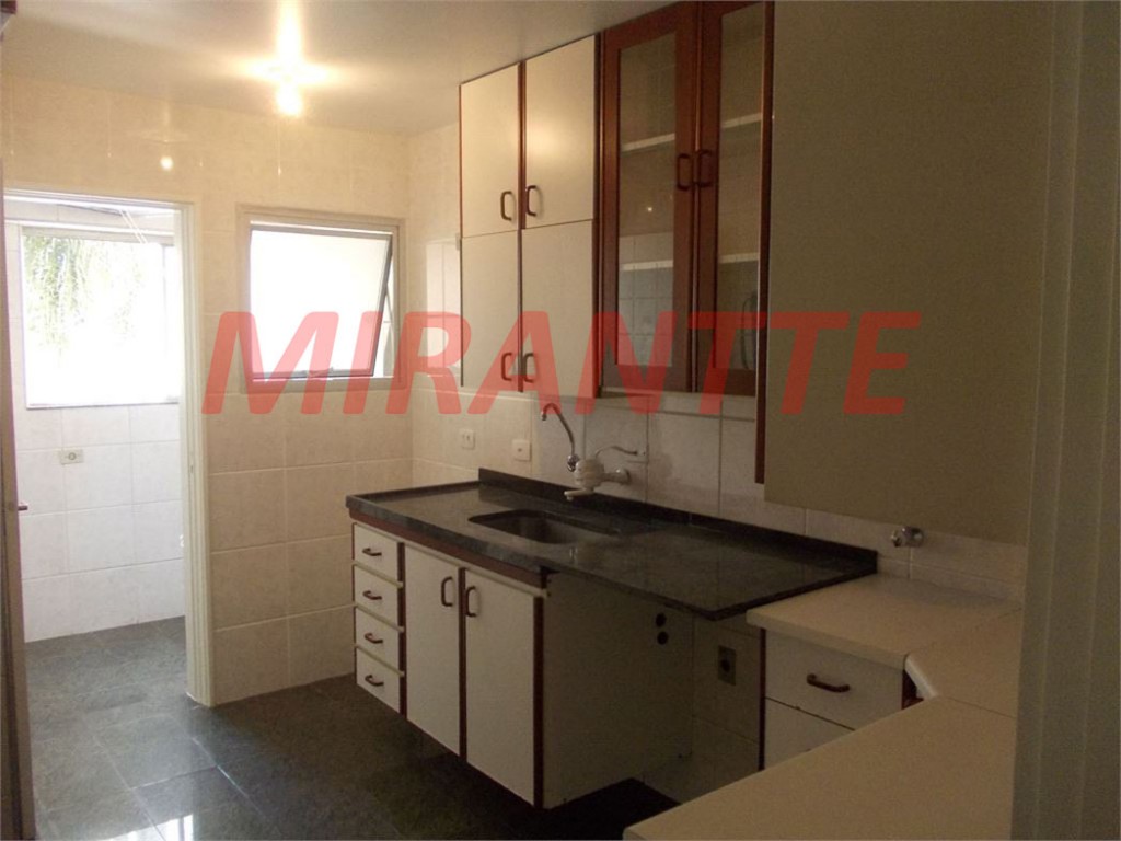 Apartamento de 73m² com 3 quartos em Água Fria