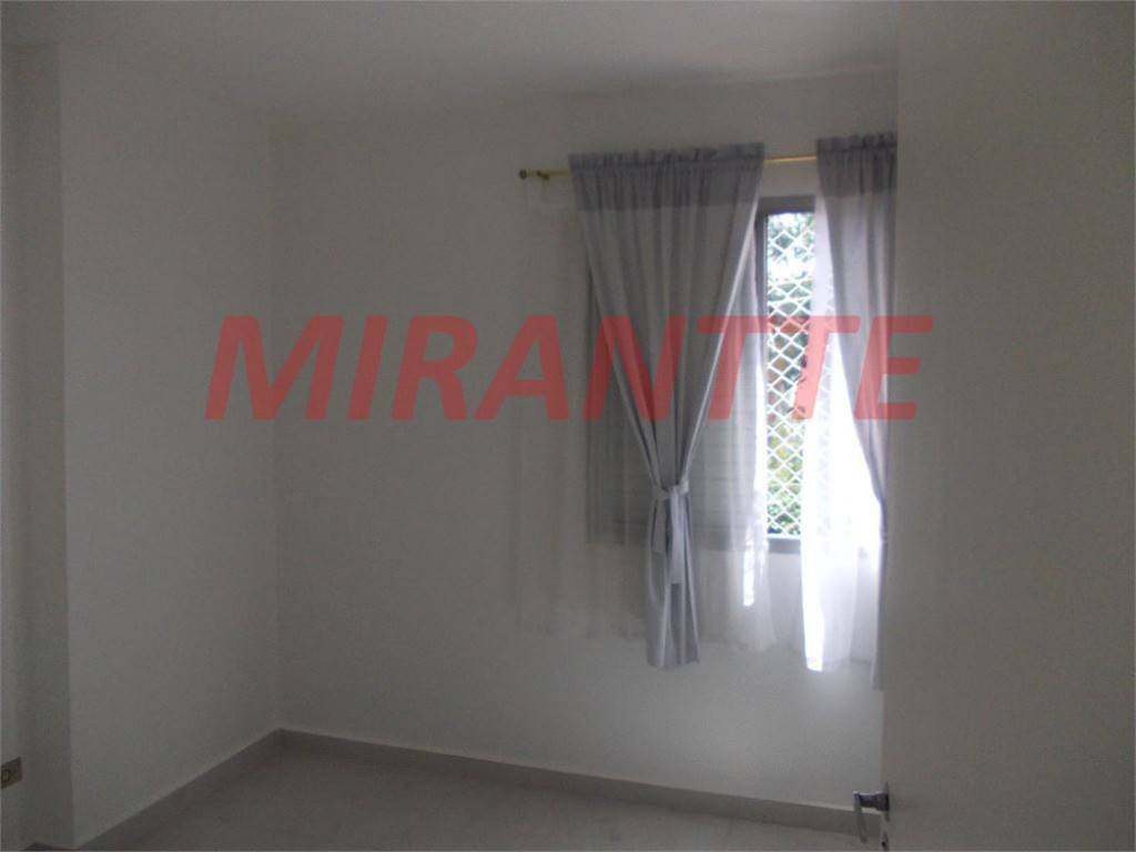 Apartamento de 73m² com 3 quartos em Água Fria