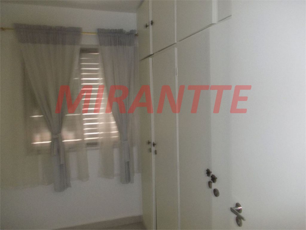 Apartamento de 73m² com 3 quartos em Água Fria