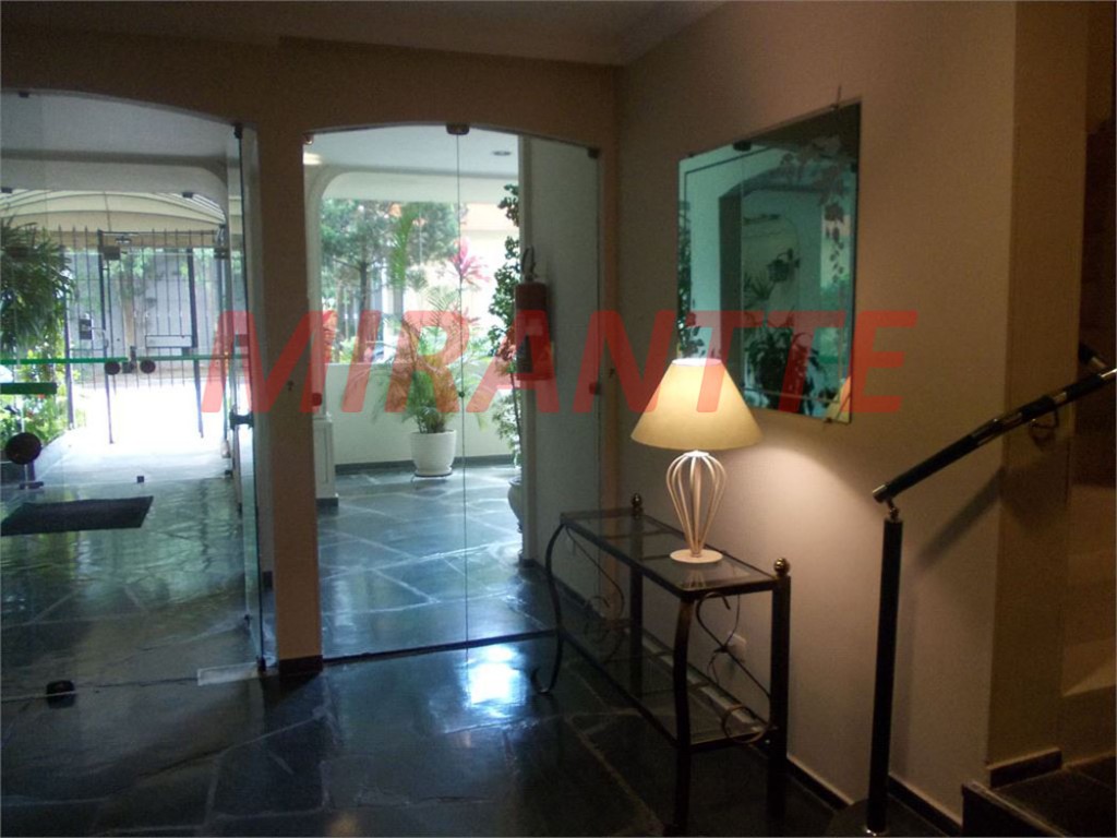 Apartamento de 73m² com 3 quartos em Água Fria